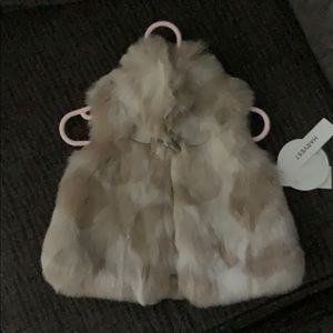 3-6 M FUR VEST